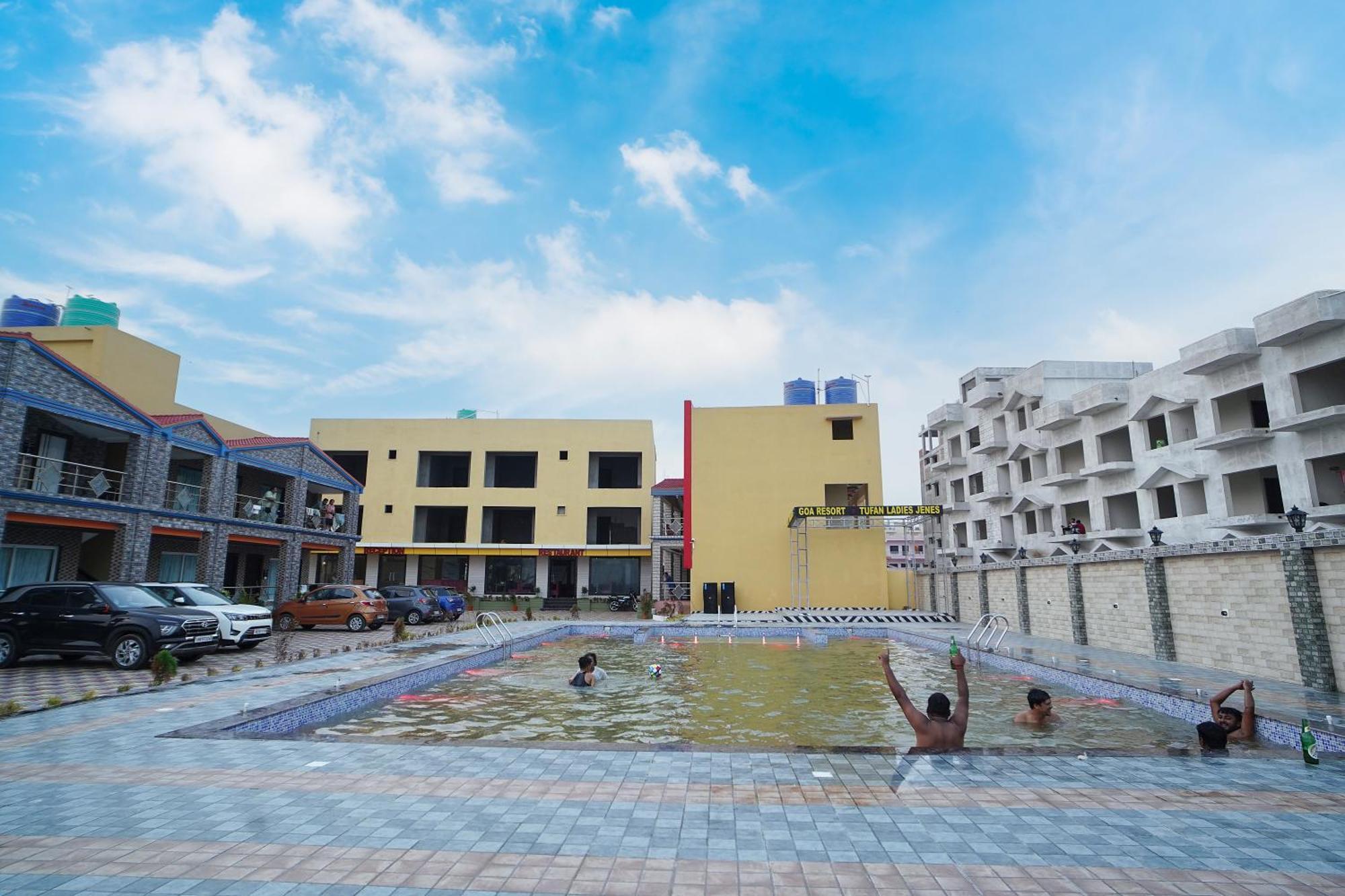 Goa Beach Resort On Beach 만다르모니 외부 사진