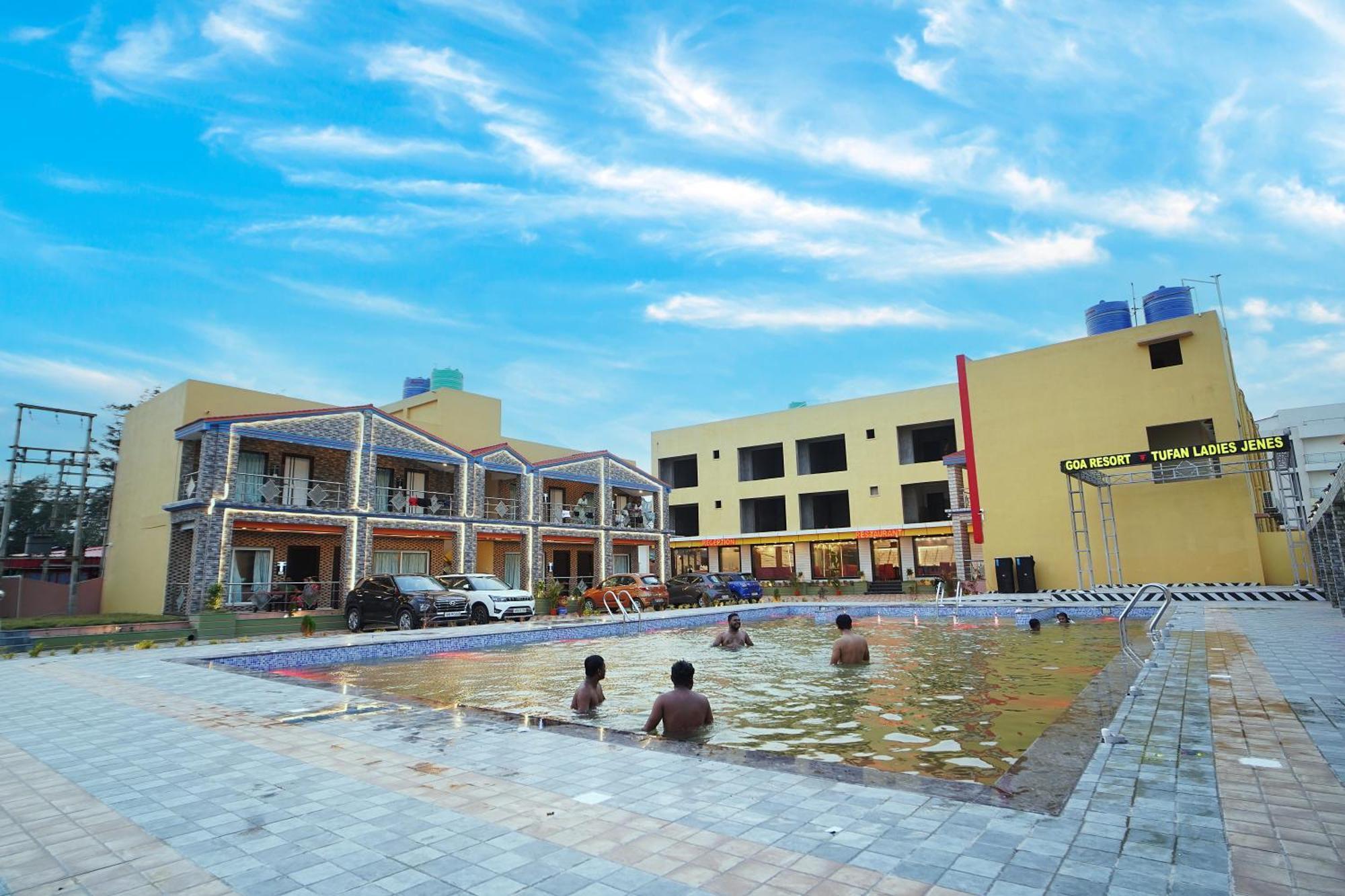 Goa Beach Resort On Beach 만다르모니 외부 사진
