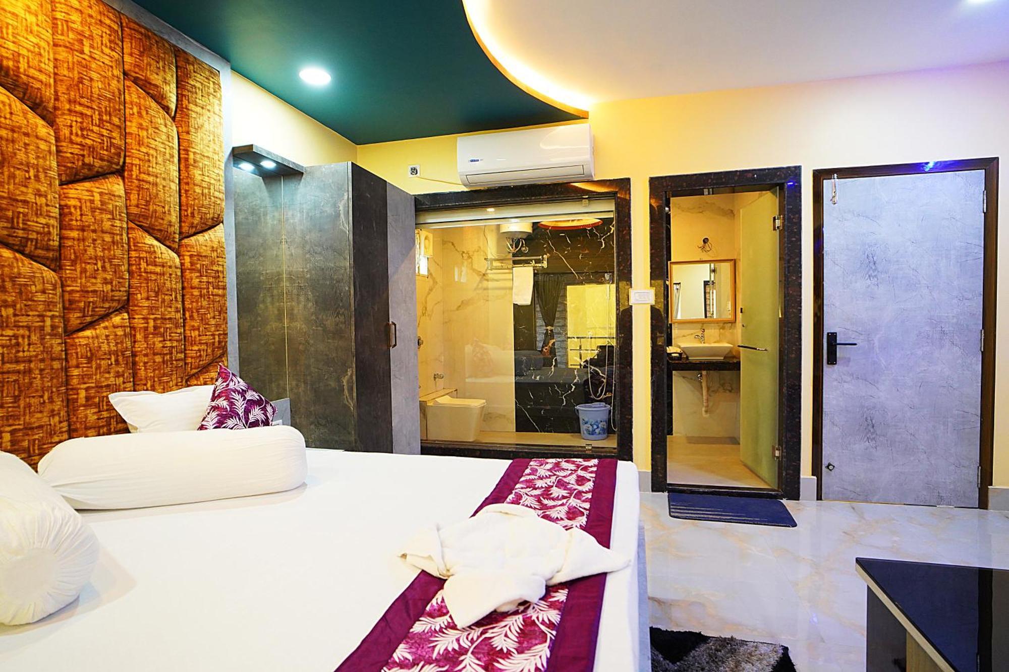 Goa Beach Resort On Beach 만다르모니 외부 사진