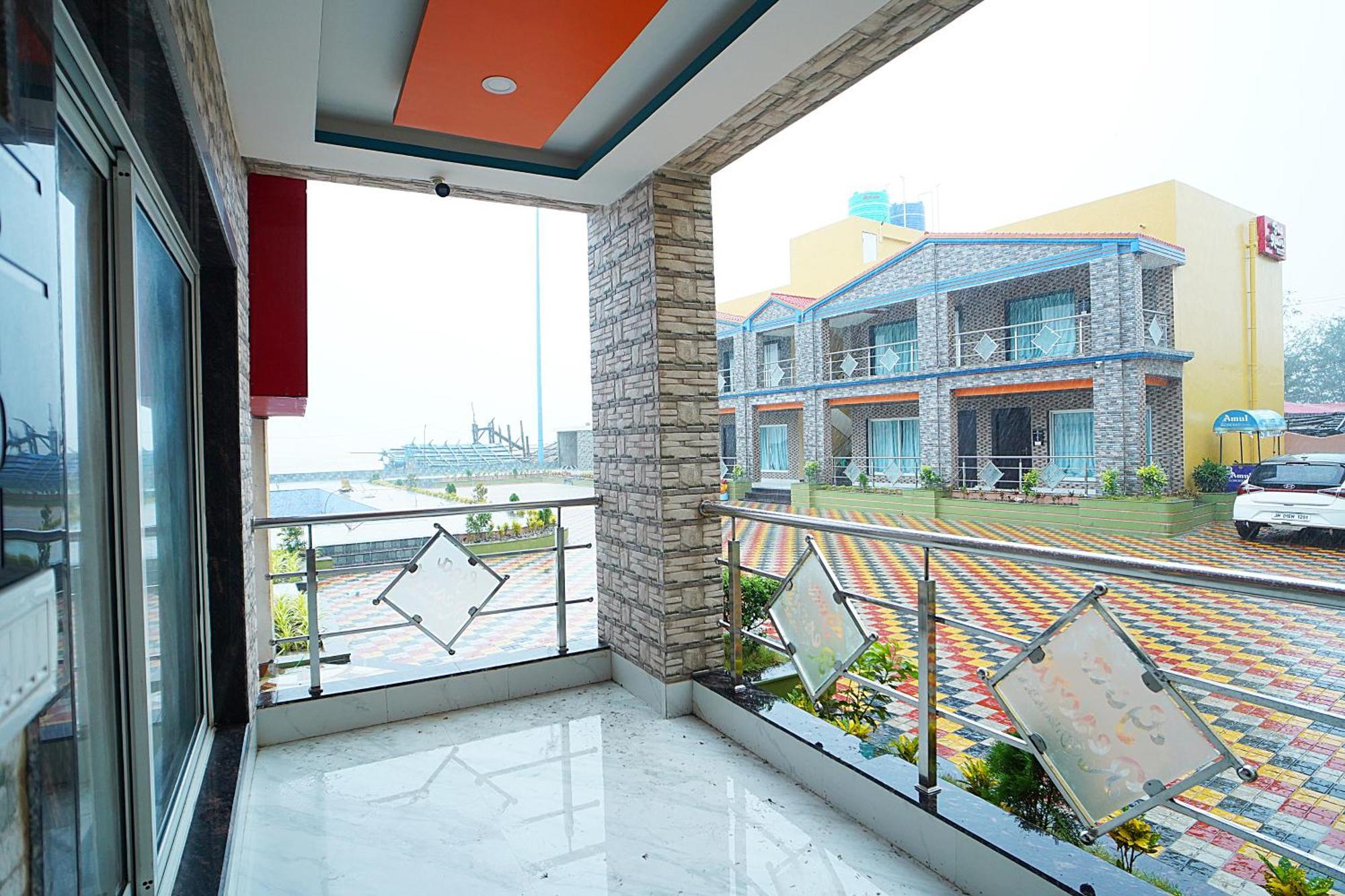 Goa Beach Resort On Beach 만다르모니 외부 사진