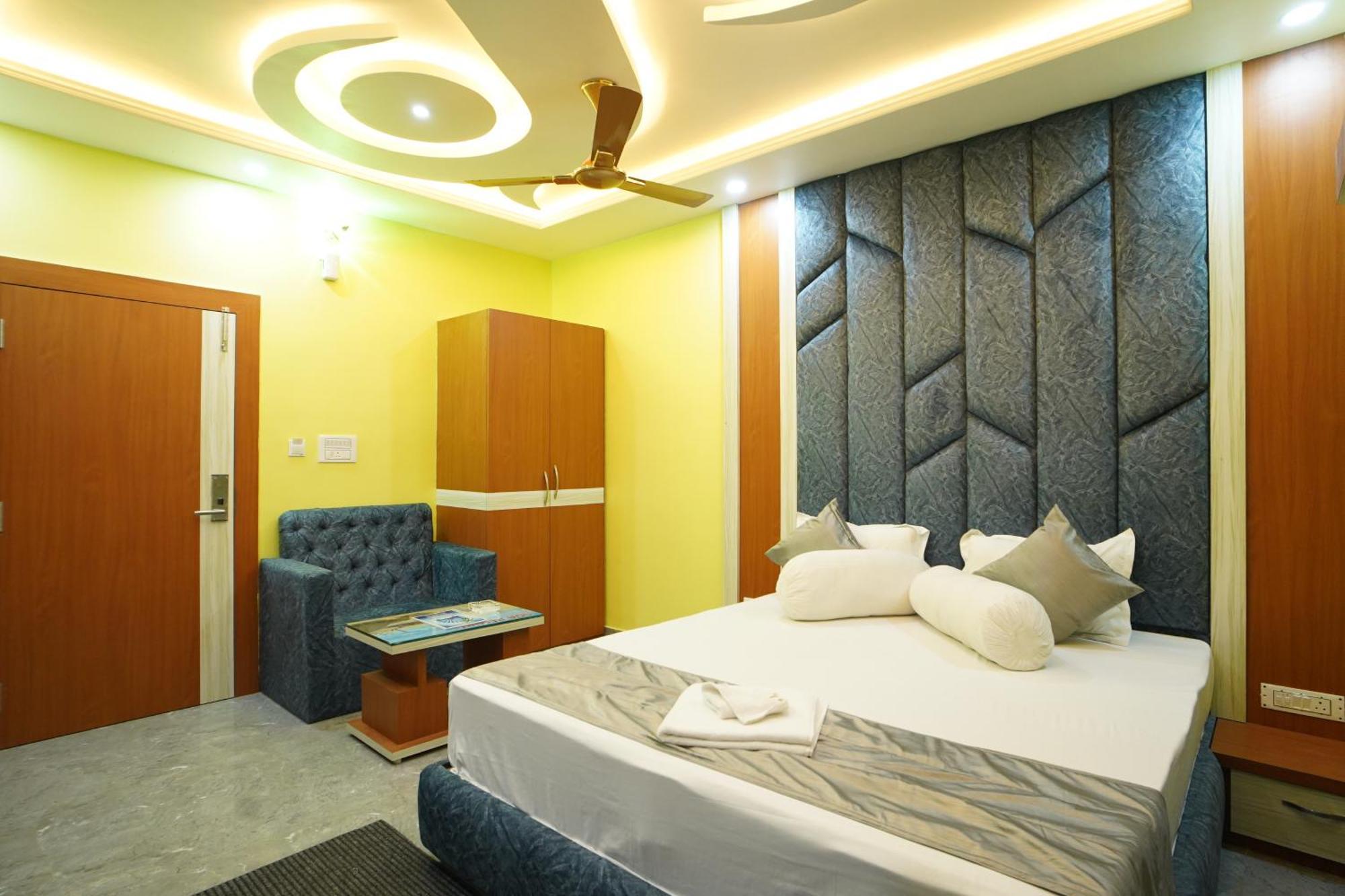 Goa Beach Resort On Beach 만다르모니 외부 사진